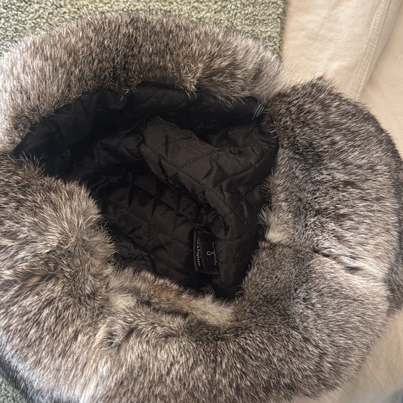 Awesome wool fur trimmed hat - Picture 4 of 6